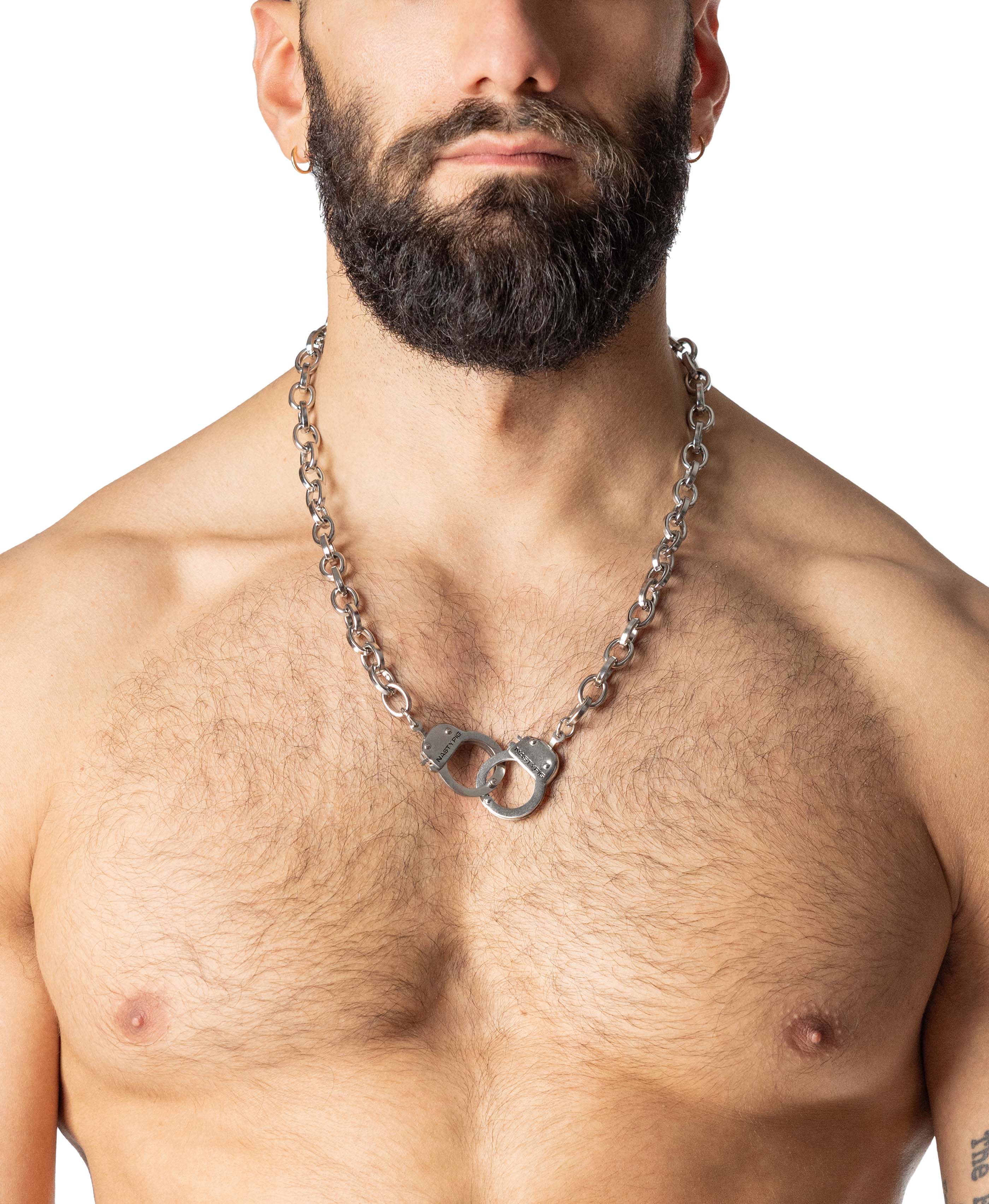 Front view of the Cuff Chain