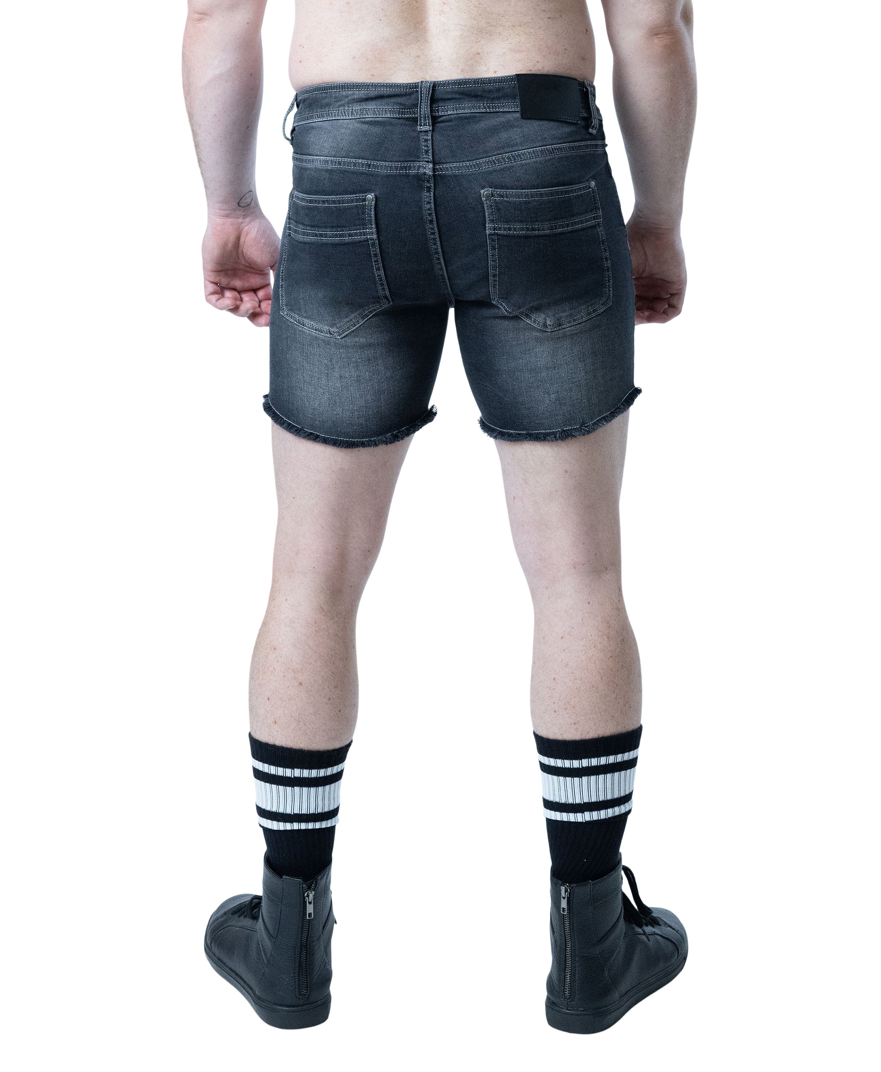 Quad Short - Distressed Grey