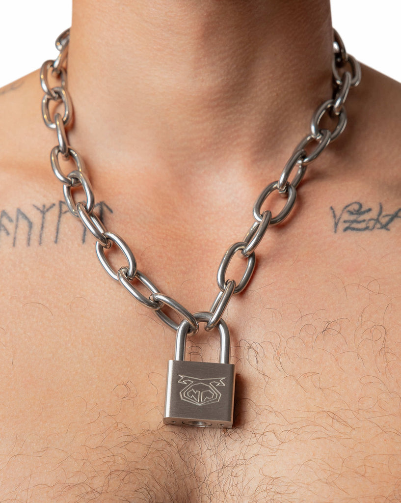 Snout Lock Necklace - Nasty Pig