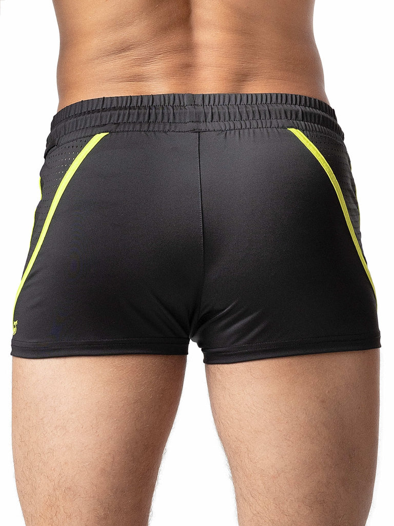 Voltage Trunk Short - Nasty Pig