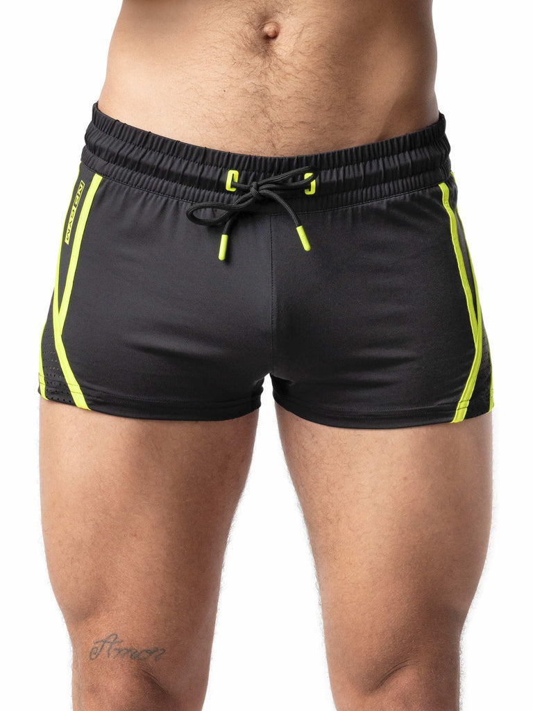 Voltage Trunk Short - Nasty Pig