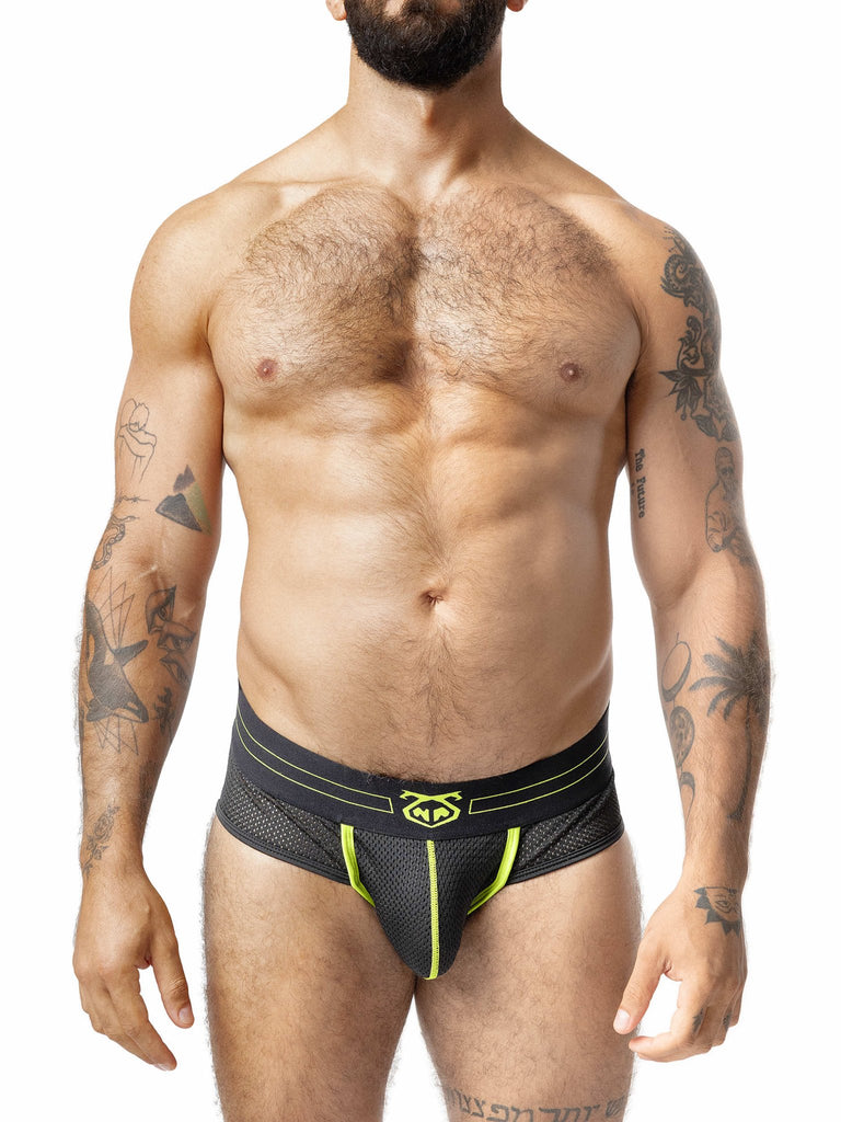 Voltage U - Front Brief - Nasty Pig